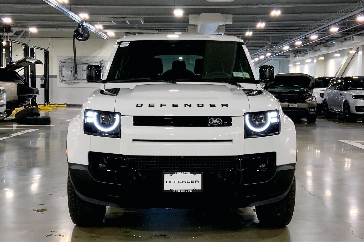 Used 2026 Land Rover Defender 130 S AWD/4WD image 2