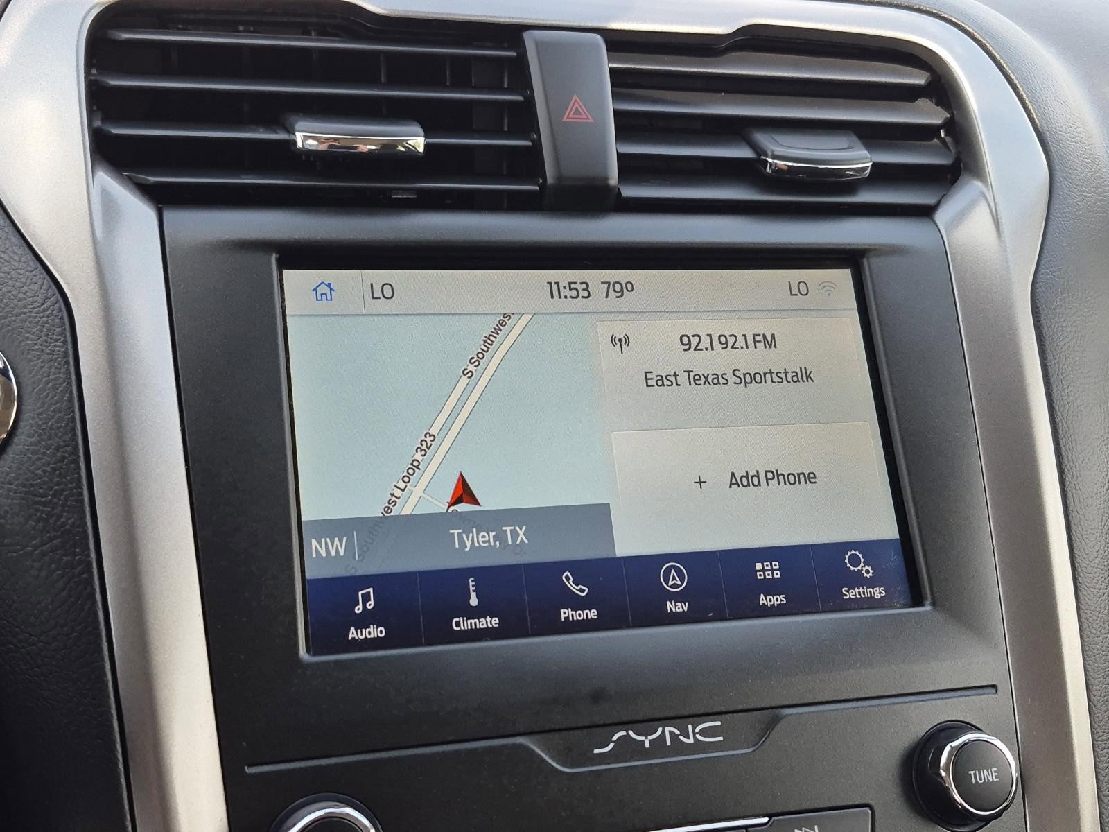 Used 2020 Ford Fusion SE FWD image 23