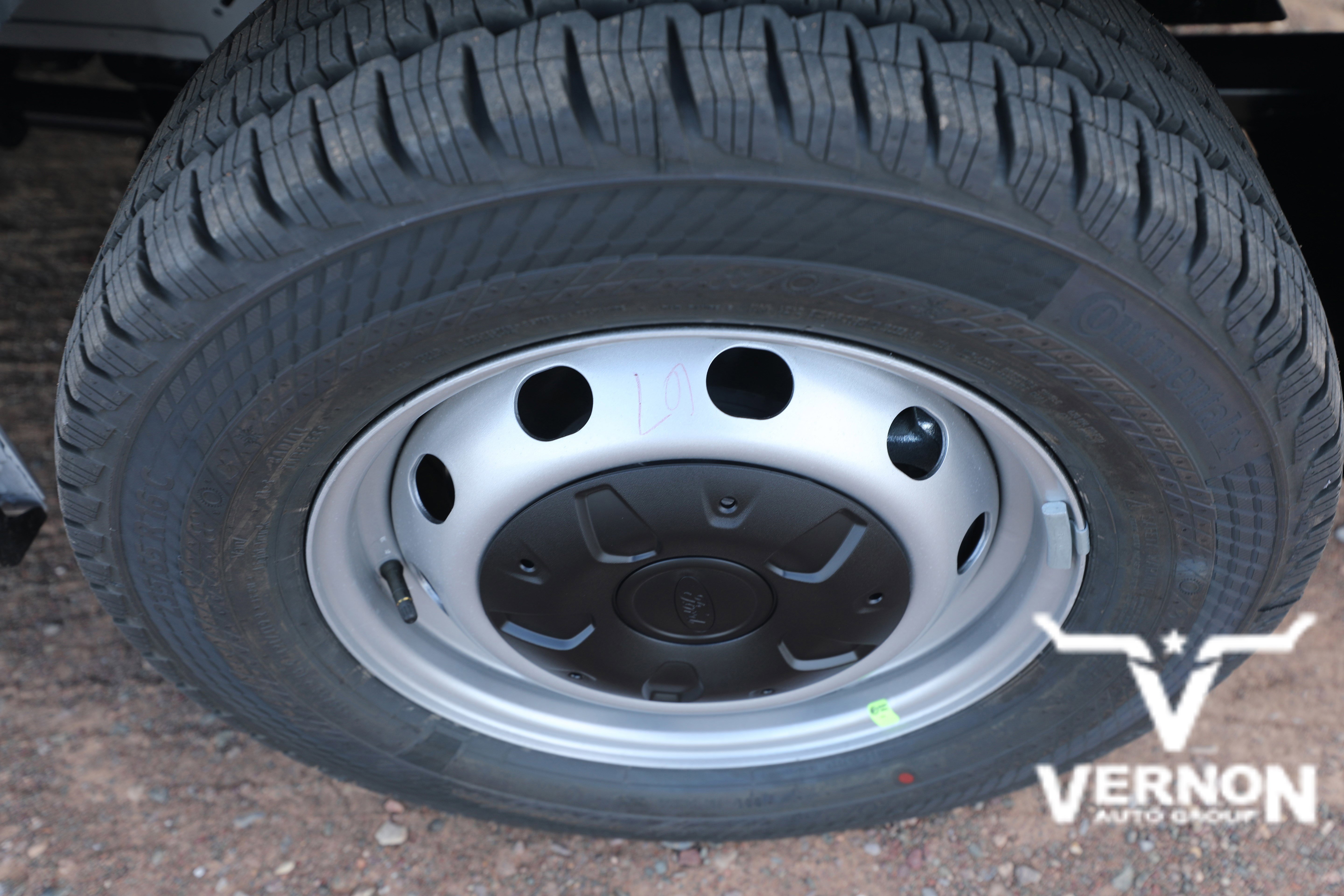 New 2025 Ford Transit 150 148 Medium Roof image 22