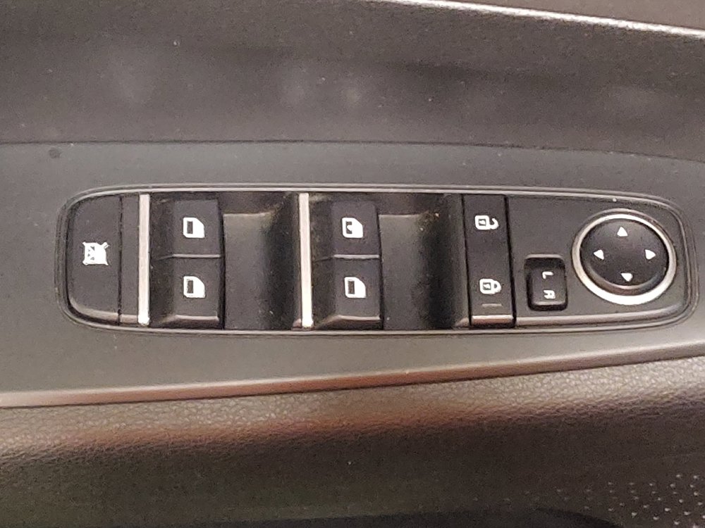 Used 2021 Kia Forte LXS FWD image 27