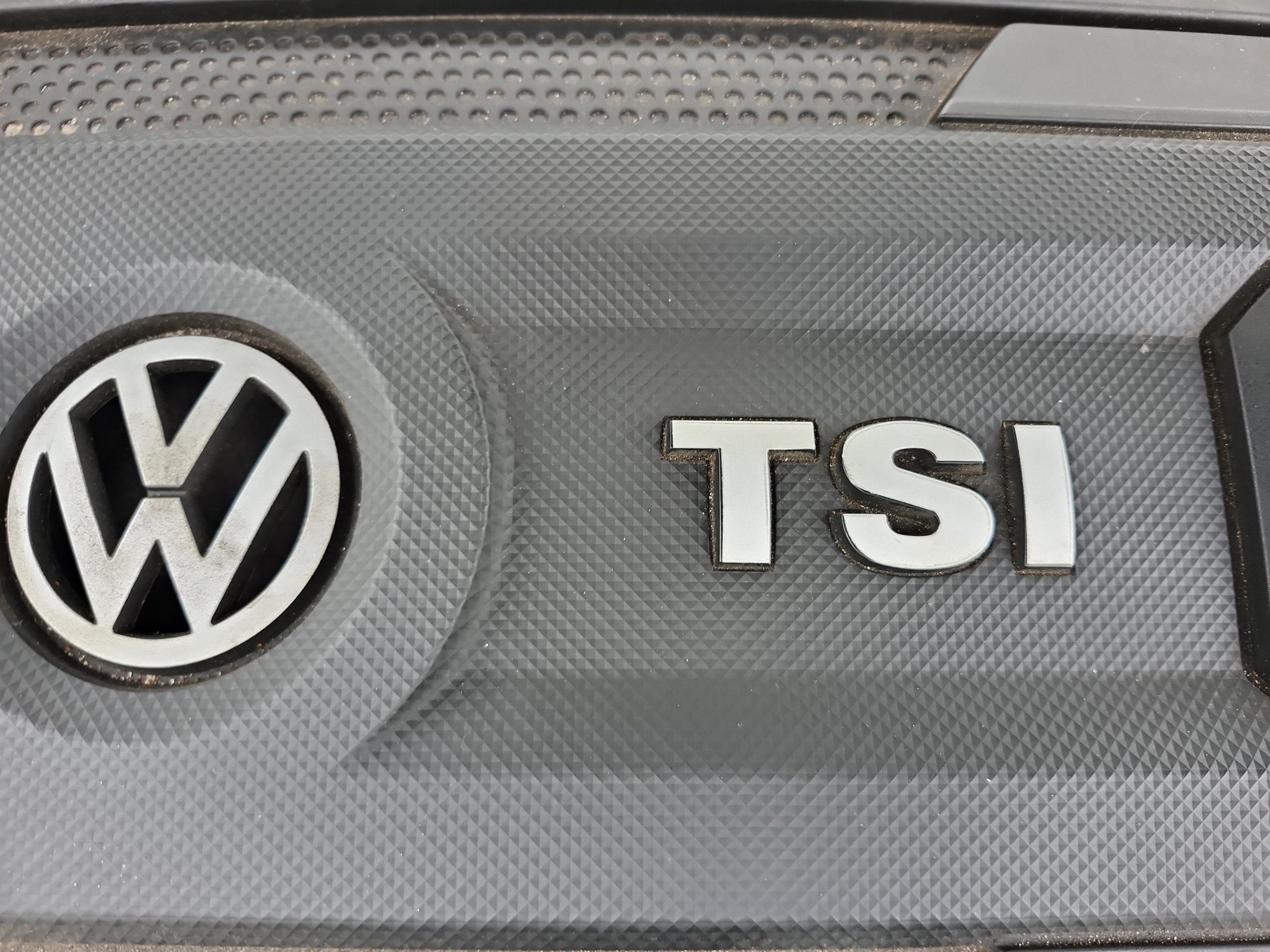 Used 2015 Volkswagen Passat 1.8T Limited Edition FWD image 24