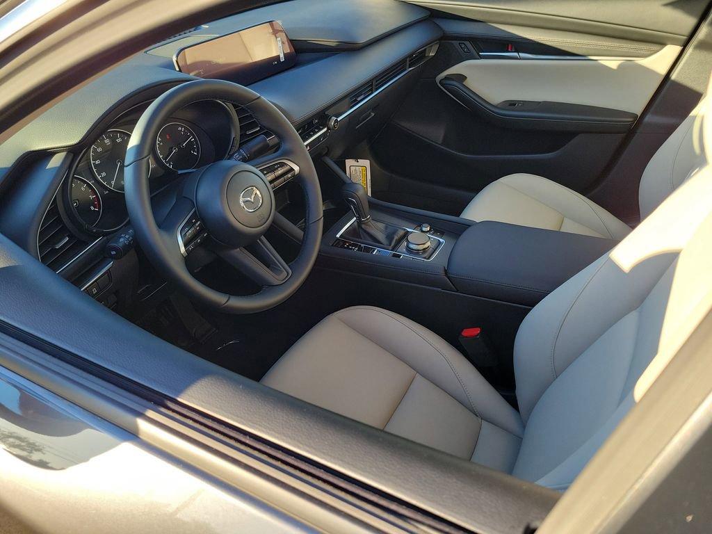 New 2026 MAZDA MAZDA3 2.5 S Sedan w/ Preferred Pkg image 3