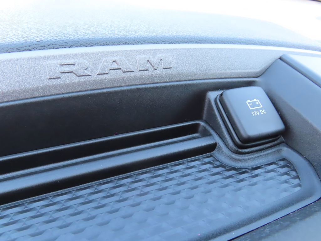 Used 2024 RAM 3500 Tradesman AWD/4WD image 9
