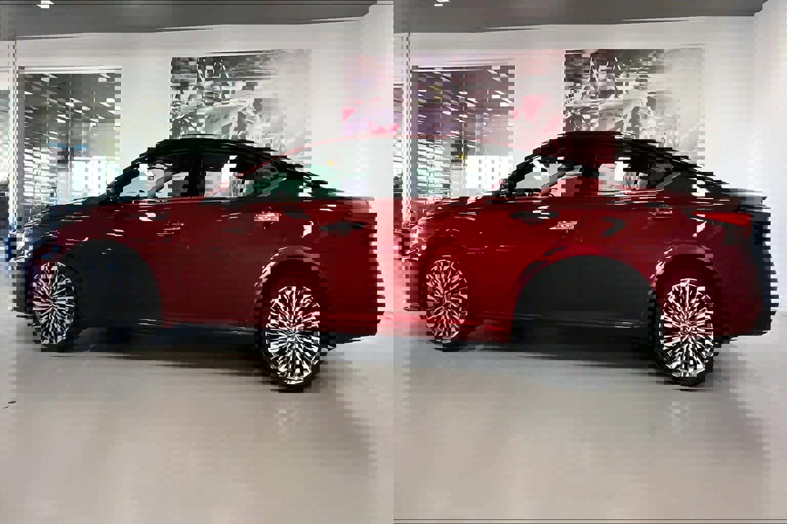 Used 2023 Nissan Altima 2.5 SL image 3