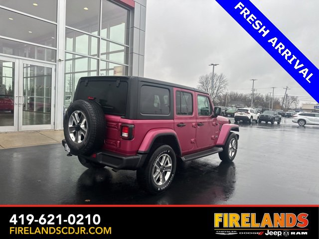 Used 2022 Jeep Wrangler Unlimited Sahara w/ Cold Weather Group image 19
