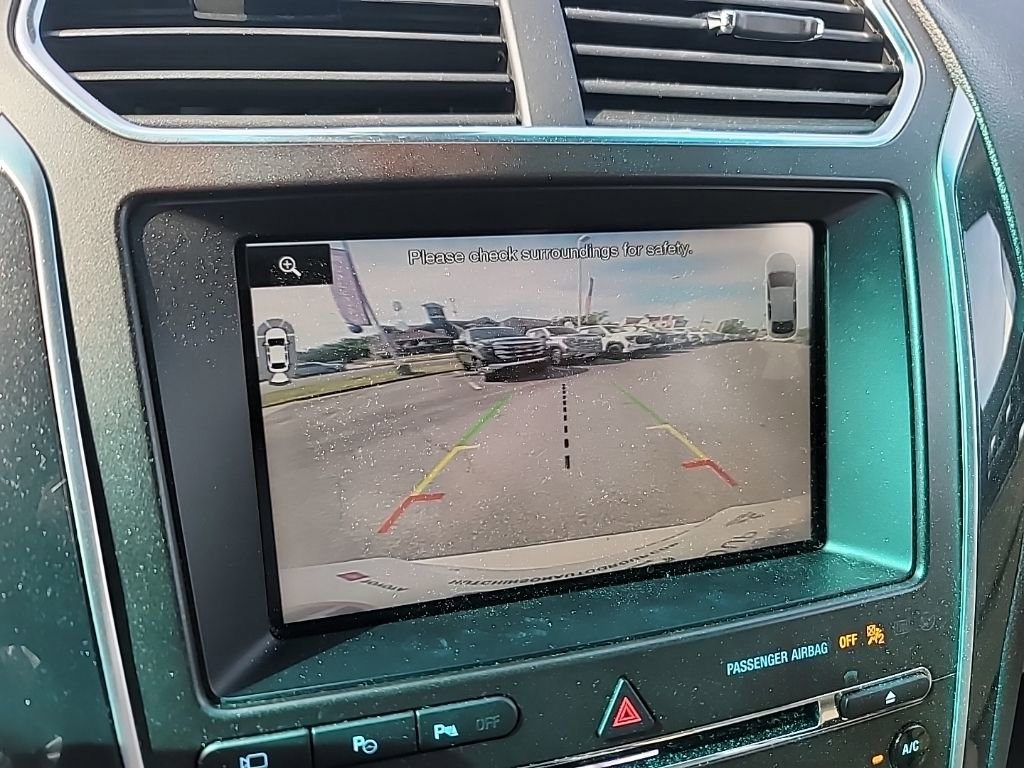 Used 2016 Ford Explorer Limited w/ Equipment Group 301A image 16