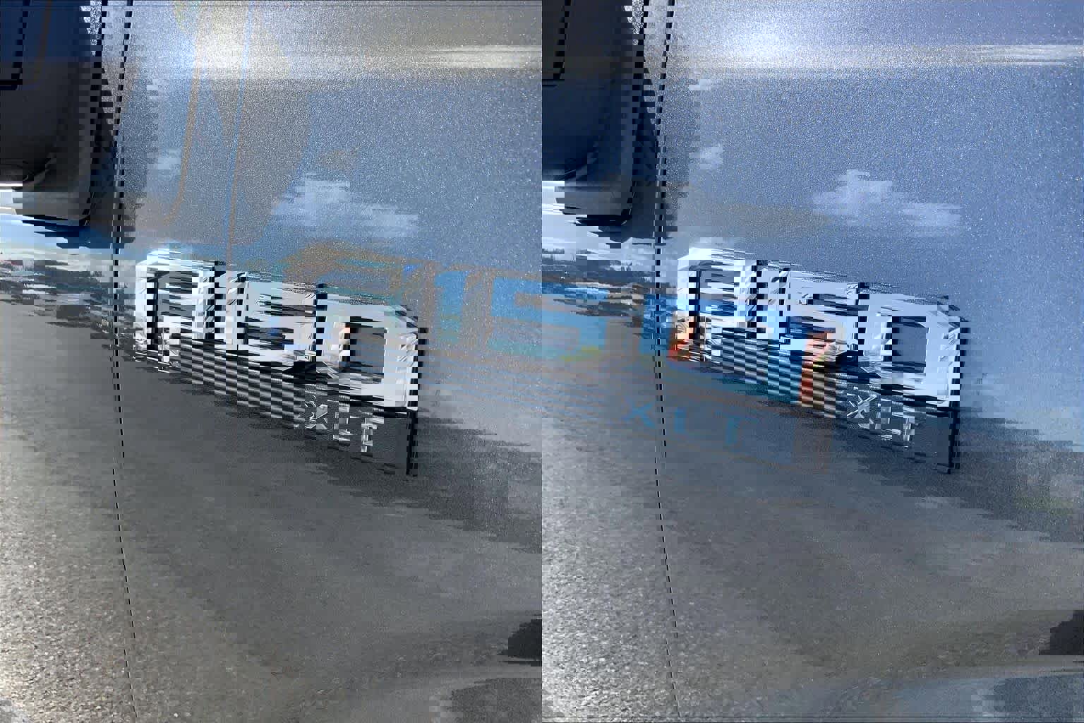 Certified 2019 Ford F150 XLT w/ Trailer Tow Package image 9