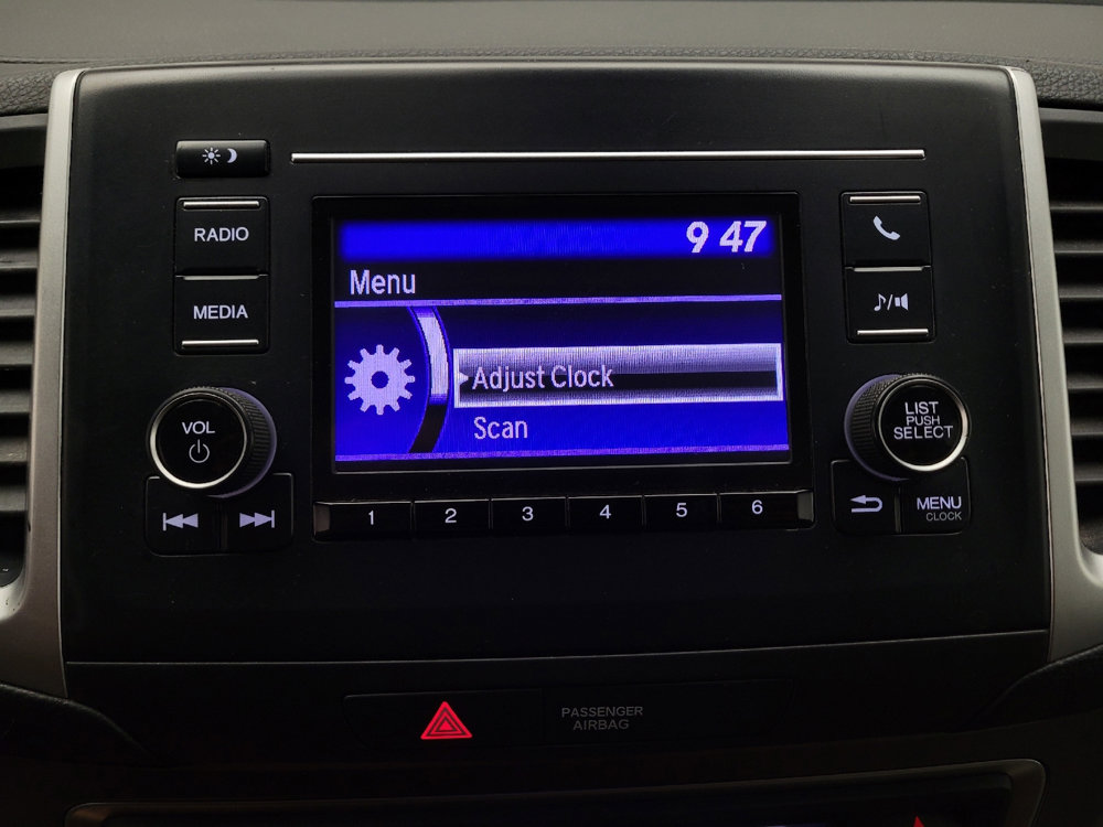 Used 2019 Honda Pilot LX image 25