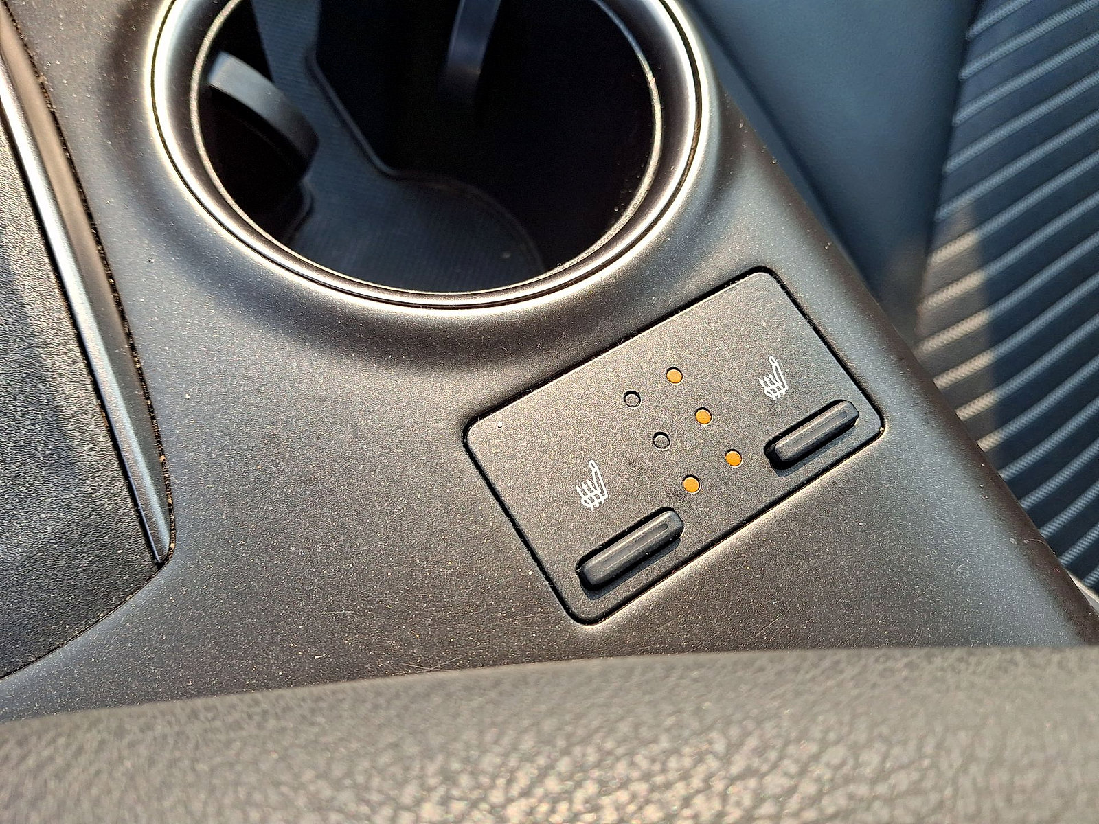 Used 2024 Toyota Camry SE FWD image 19