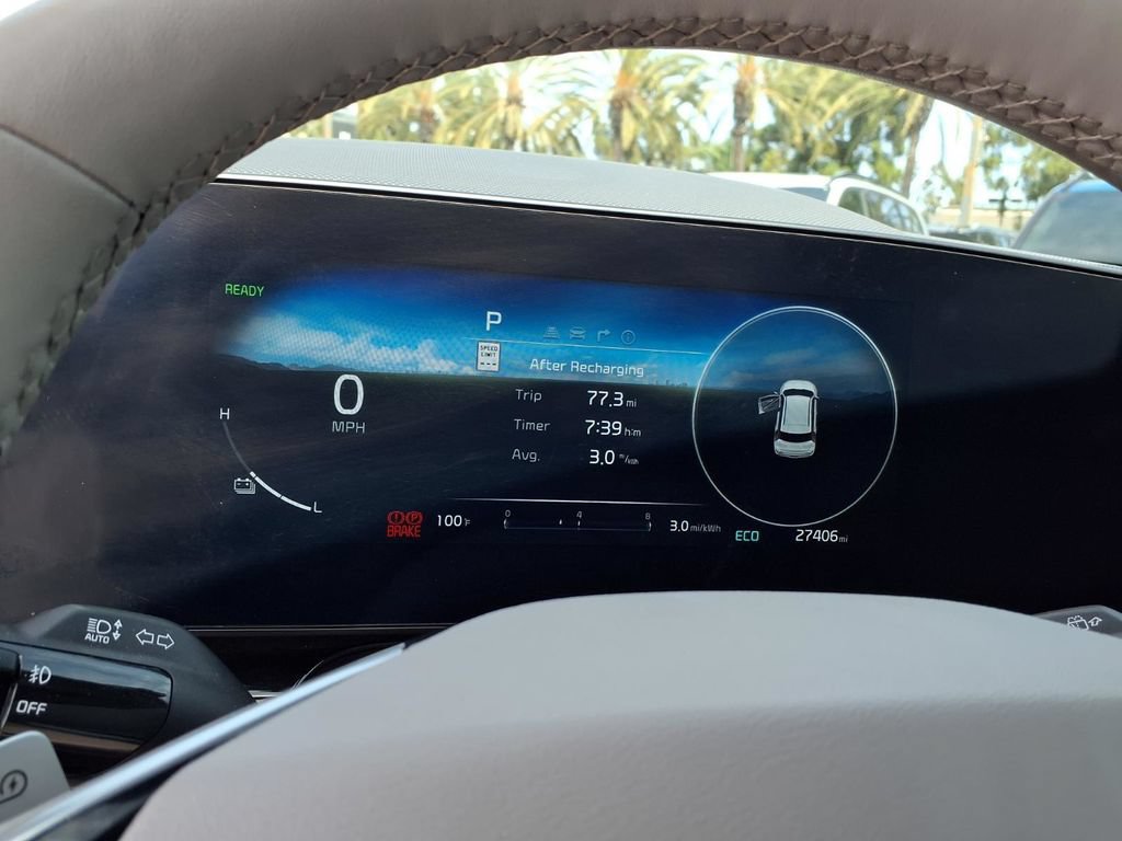 Certified 2023 Kia Niro Wave FWD image 10
