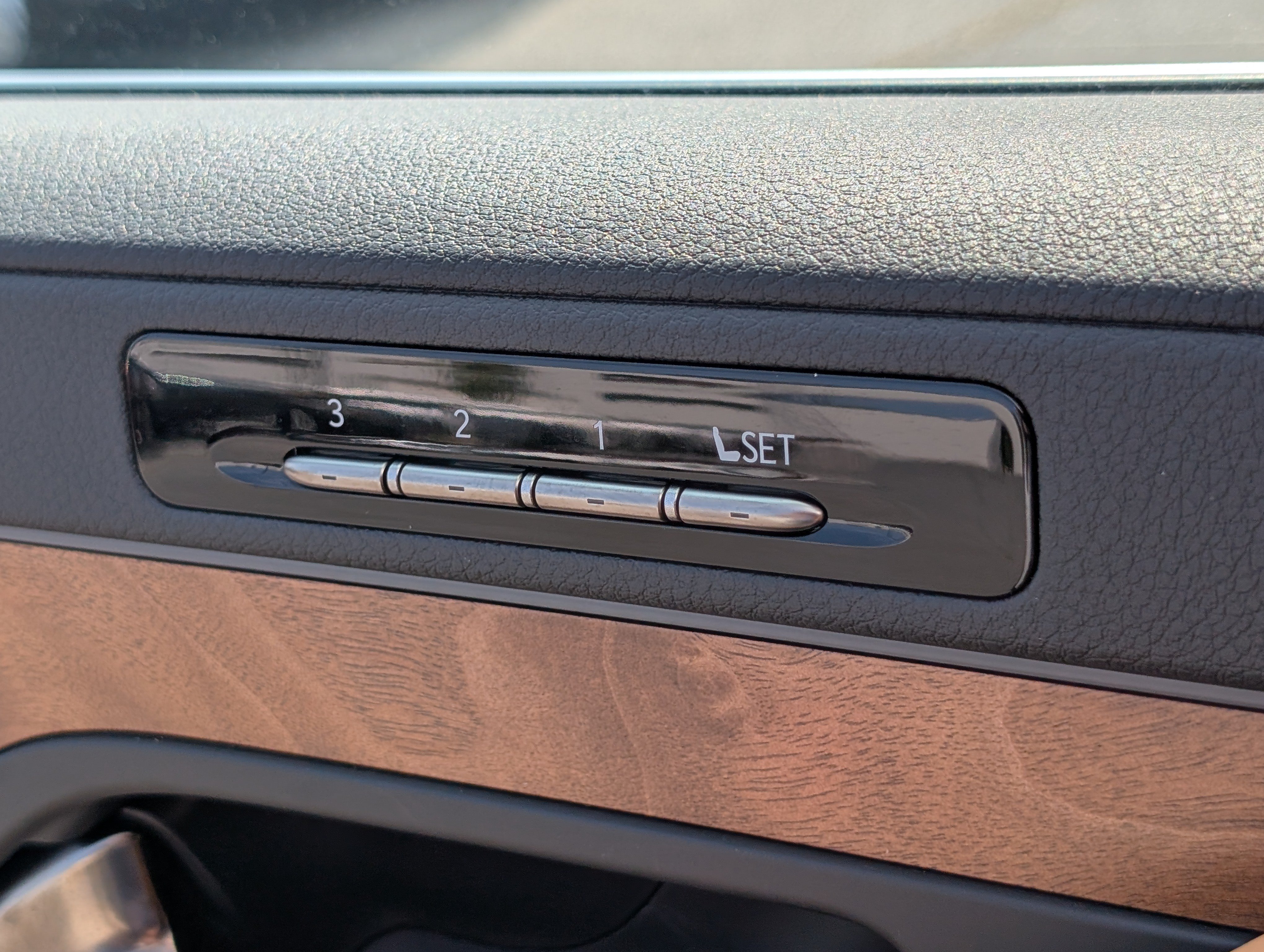 New 2026 Lexus LX 600 4WD w/ Luxury Package image 19