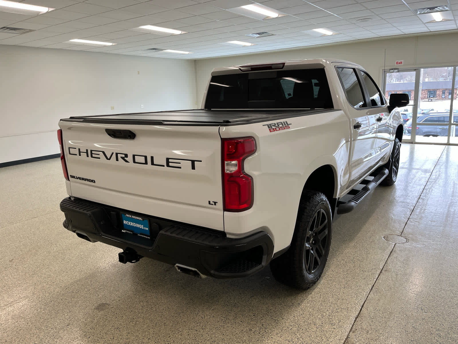 Used 2022 Chevrolet Silverado 1500 LT Trail Boss w/ LT Trail Boss Premium Package image 5