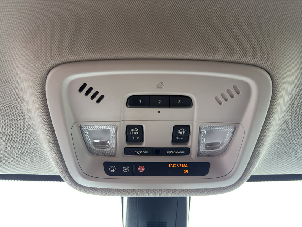 Used 2019 Chevrolet Traverse RS w/ LPO, Floor Liner Package AWD/4WD image 24