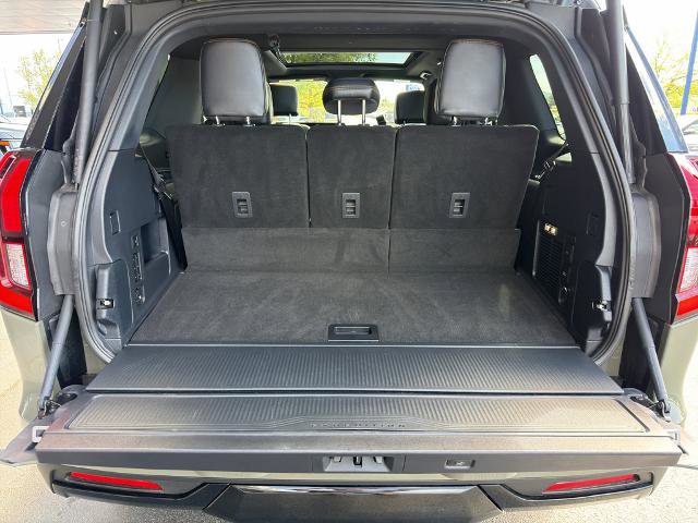 Certified 2025 Ford Expedition Tremor AWD/4WD image 16