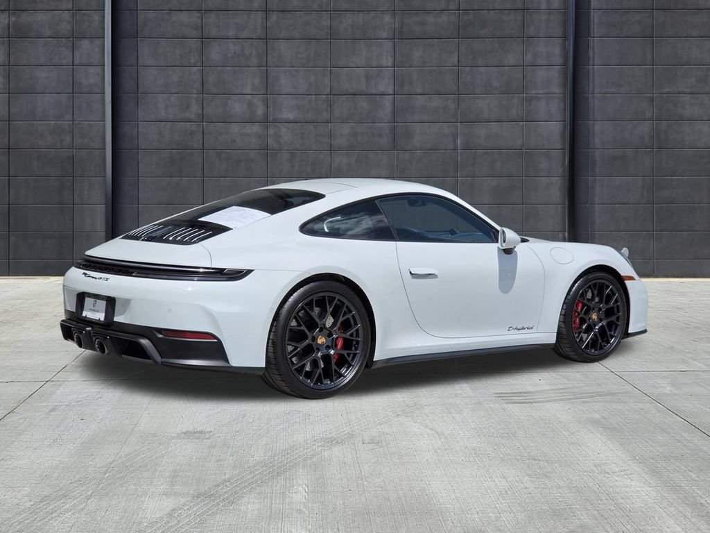 Certified 2025 Porsche 911 Carrera 4 GTS AWD/4WD image 8