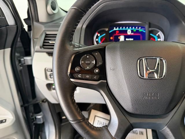Used 2022 Honda Pilot Touring image 16