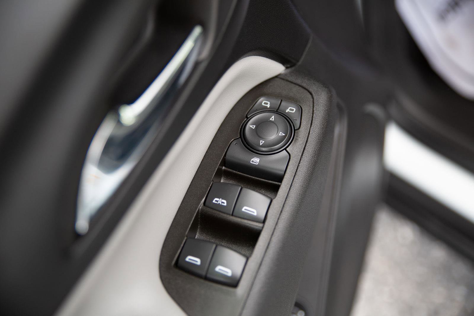 Certified 2023 Chevrolet Equinox LT w/ Driver Convenience Package image 21