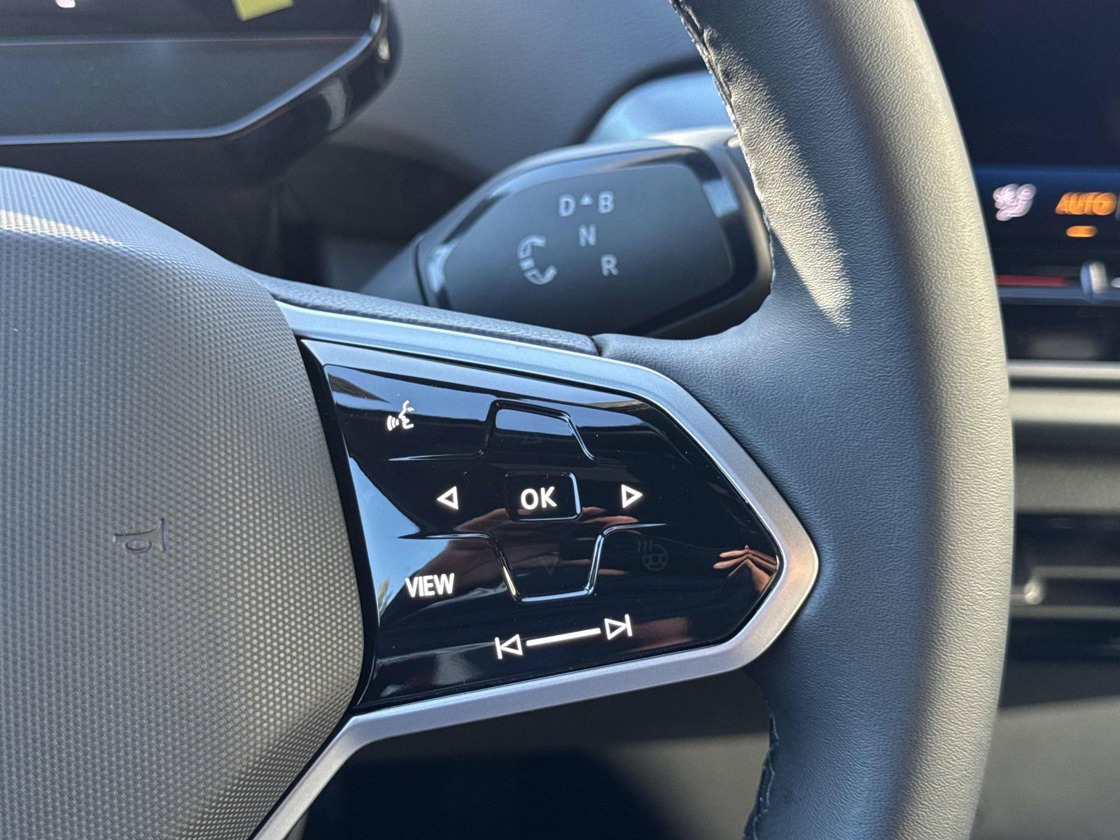 New 2026 Volkswagen ID.4 Pro RWD image 19