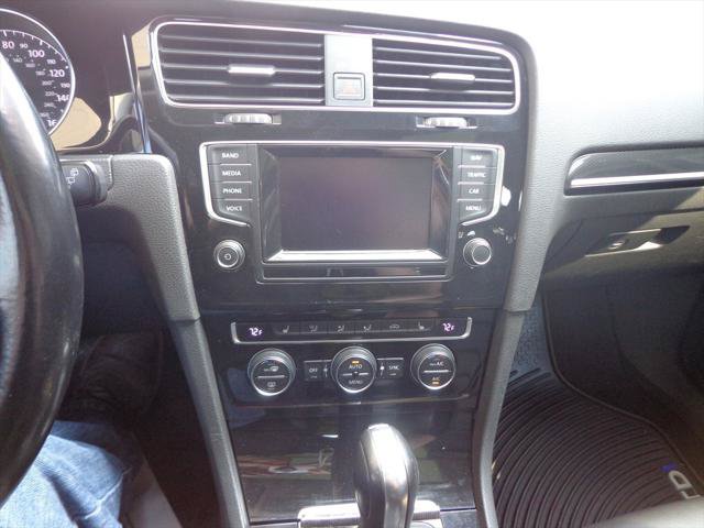 Used 2015 Volkswagen Golf TDI SEL FWD image 10