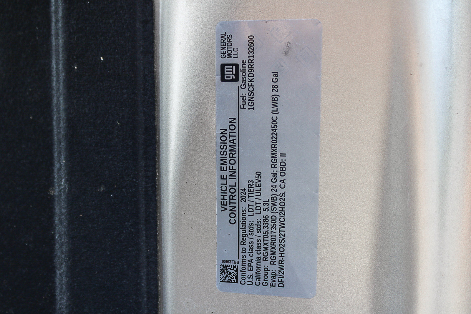 Used 2024 Chevrolet Suburban Premier RWD image 29