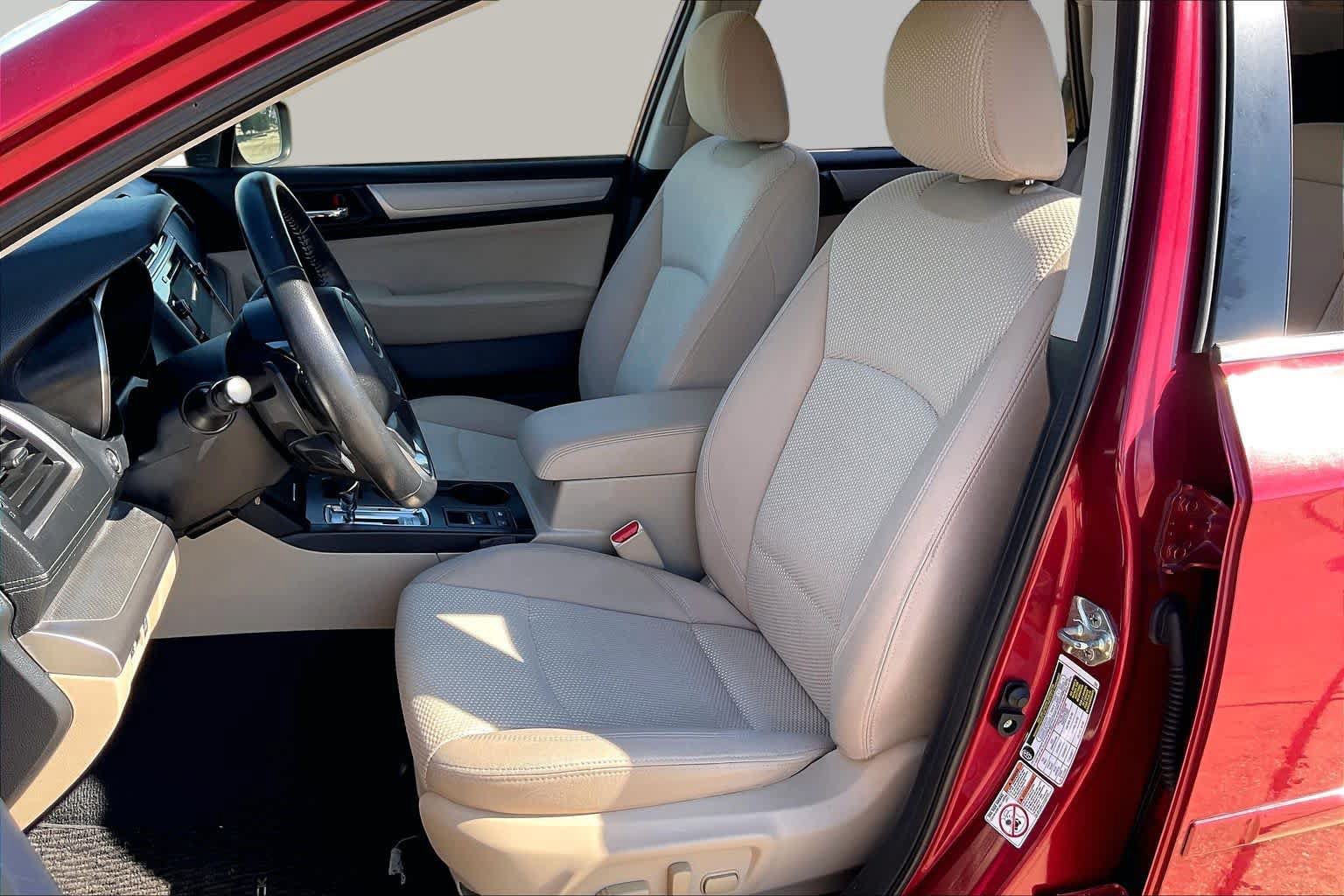 Used 2018 Subaru Outback 2.5i Premium AWD/4WD image 7