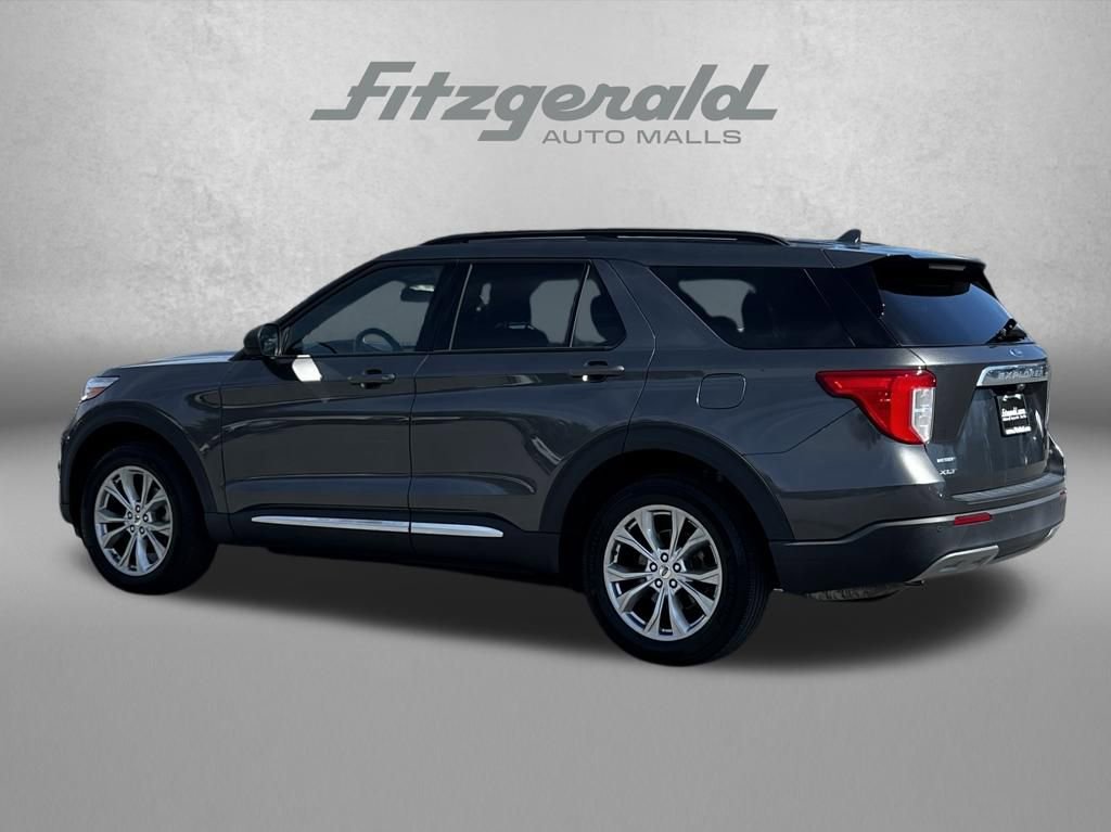 Used 2020 Ford Explorer XLT w/ Equipment Group 202A image 7