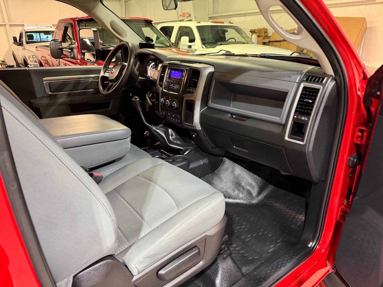 Used 2016 RAM 3500 Tradesman w/ Power & Remote Entry Group AWD/4WD image 6