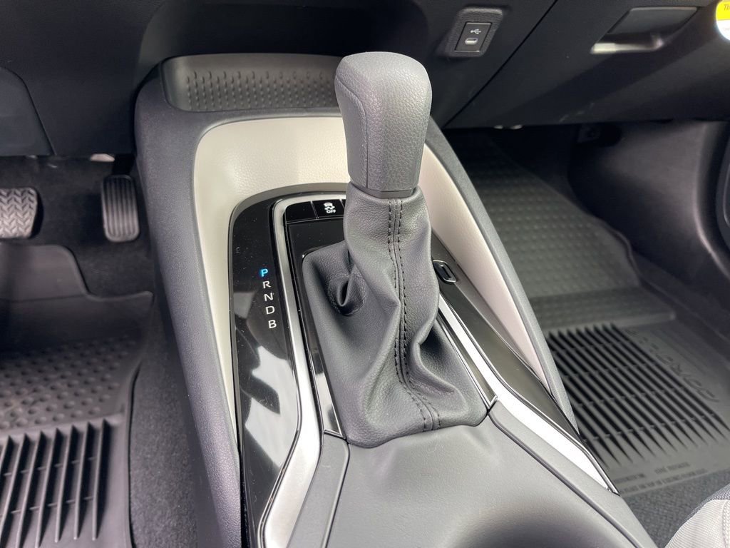Used 2026 Toyota Corolla LE image 14