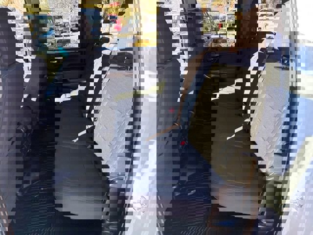 Used 2023 GMC Sierra 2500 SLE w/ SLE Convenience Package image 13