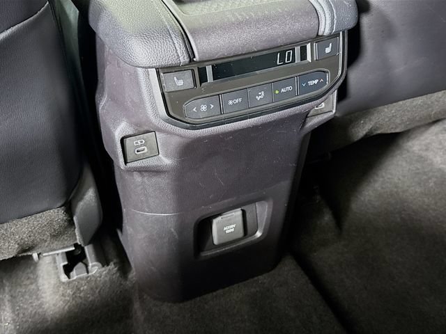 Certified 2024 Toyota Grand Highlander AWD image 25