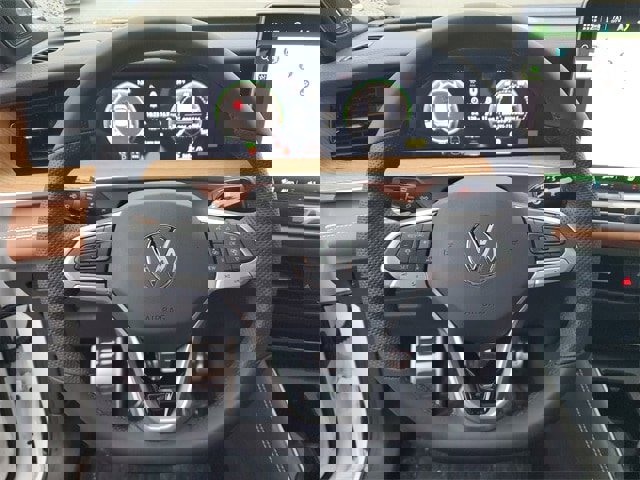 New 2026 Volkswagen Tiguan SEL R-Line image 21