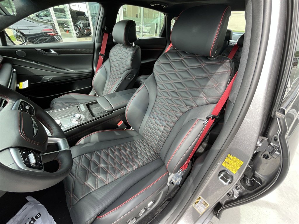 New 2025 Genesis G80 3.5T Sport Prestige image 13