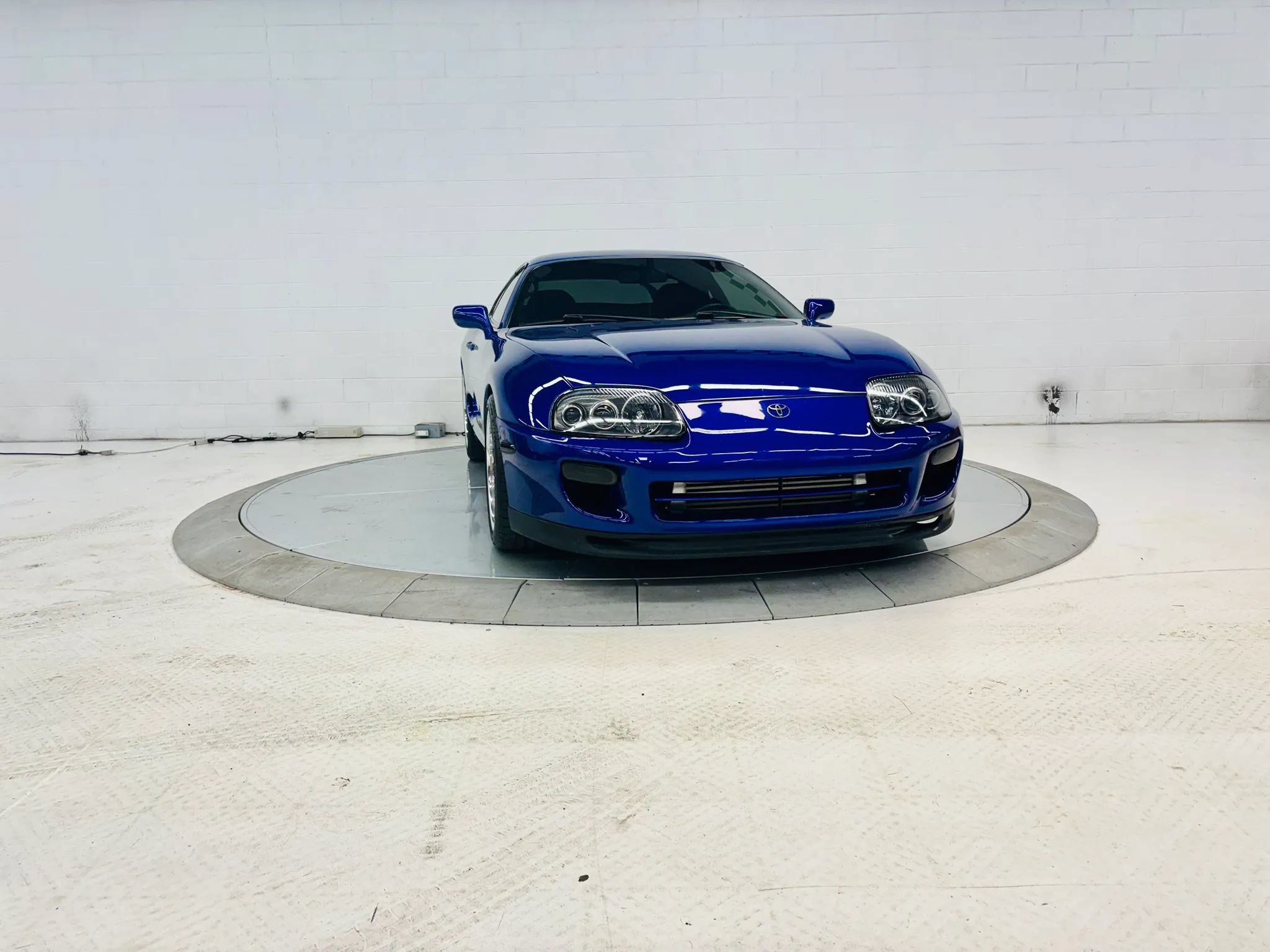 Used 1997 Toyota Supra Turbo RWD image 8