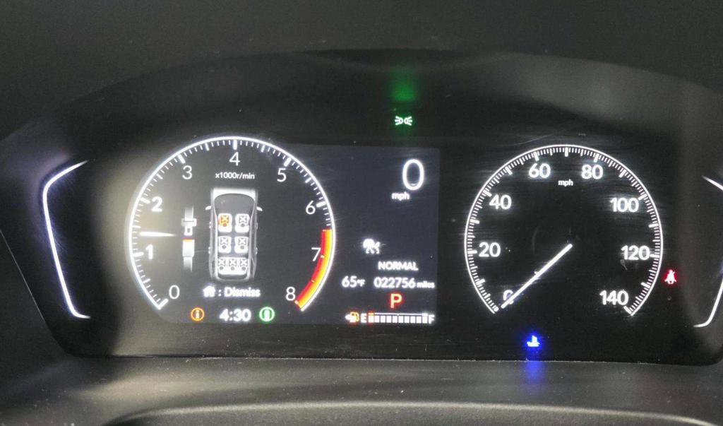 Used 2024 Honda Pilot TrailSport image 11