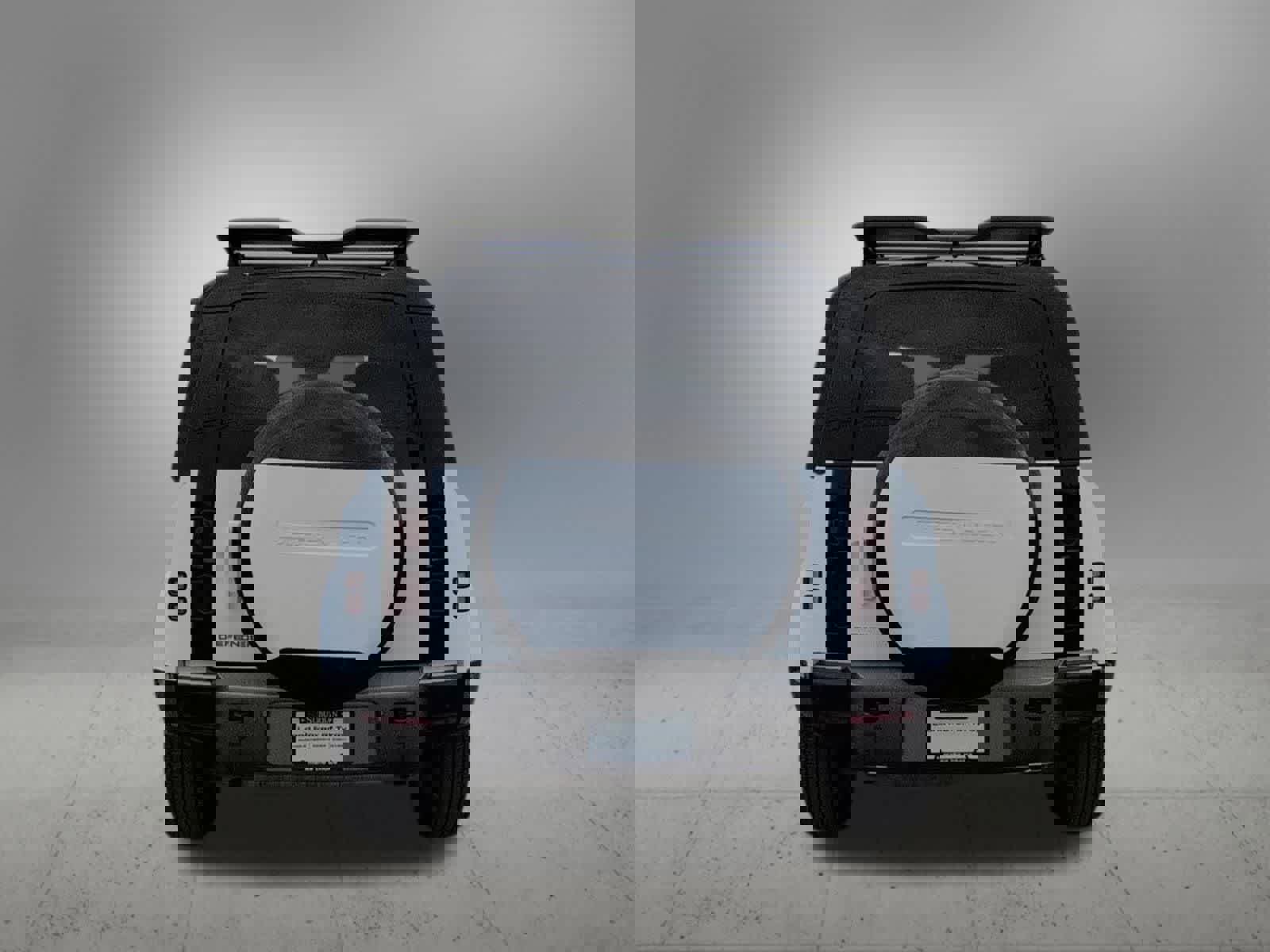 Certified 2025 Land Rover Defender 110 X-Dynamic SE image 5