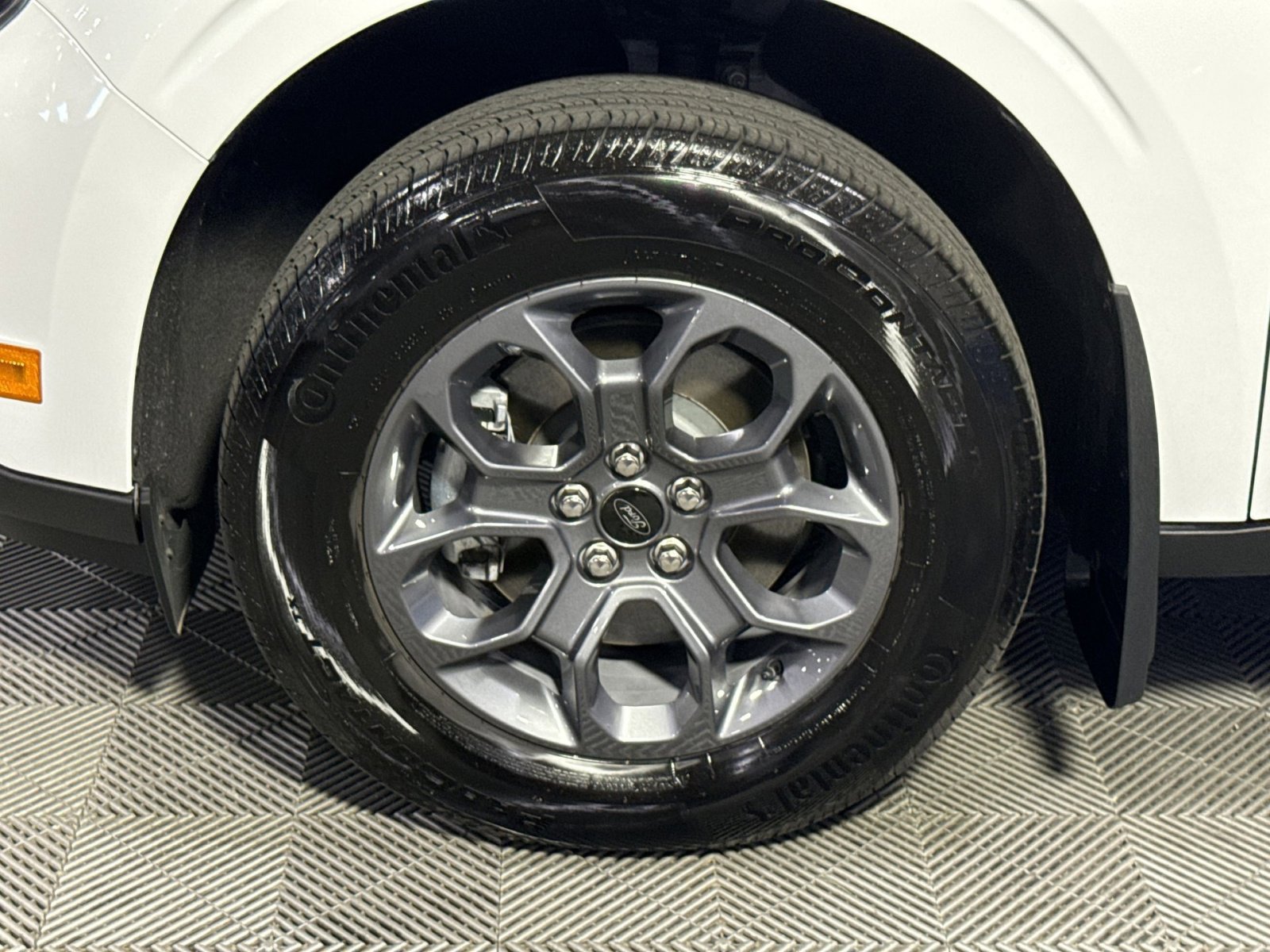 Used 2025 Ford Maverick XLT w/ XLT Luxury Package AWD/4WD image 12