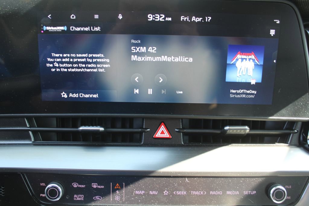 Used 2024 Kia Sportage EX image 43