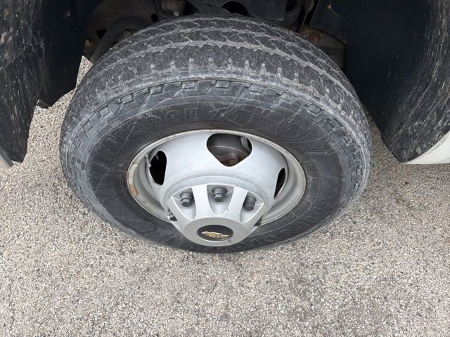 Used 2013 Chevrolet Silverado 3500 W/T RWD image 9