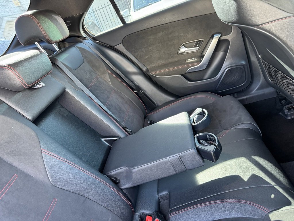 Used 2021 Mercedes-Benz A 220 image 30