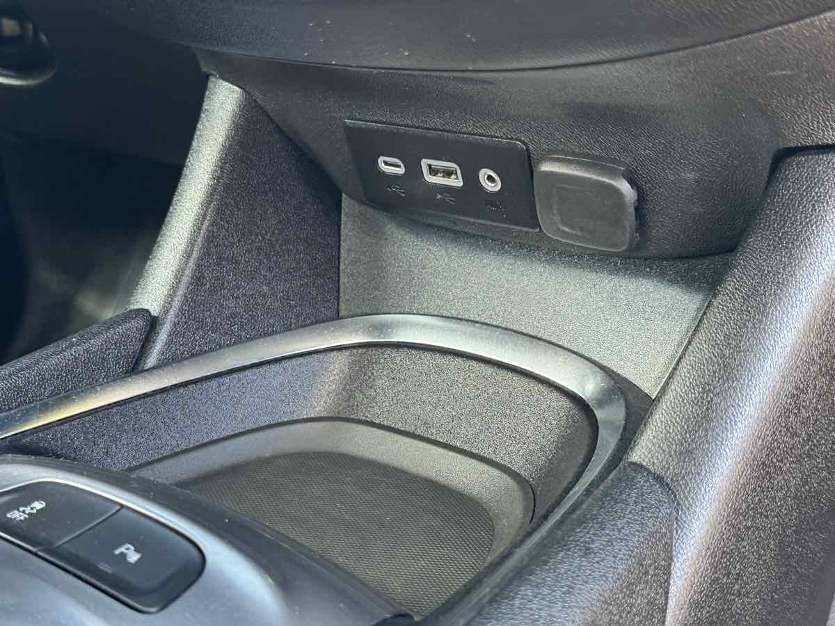 Used 2024 Chevrolet Malibu LT FWD image 18