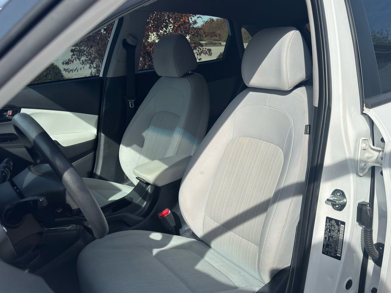 Used 2023 Hyundai Kona SEL image 16