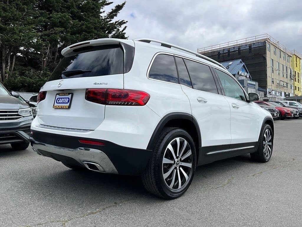 Used 2022 Mercedes-Benz GLB 250 4MATIC image 8
