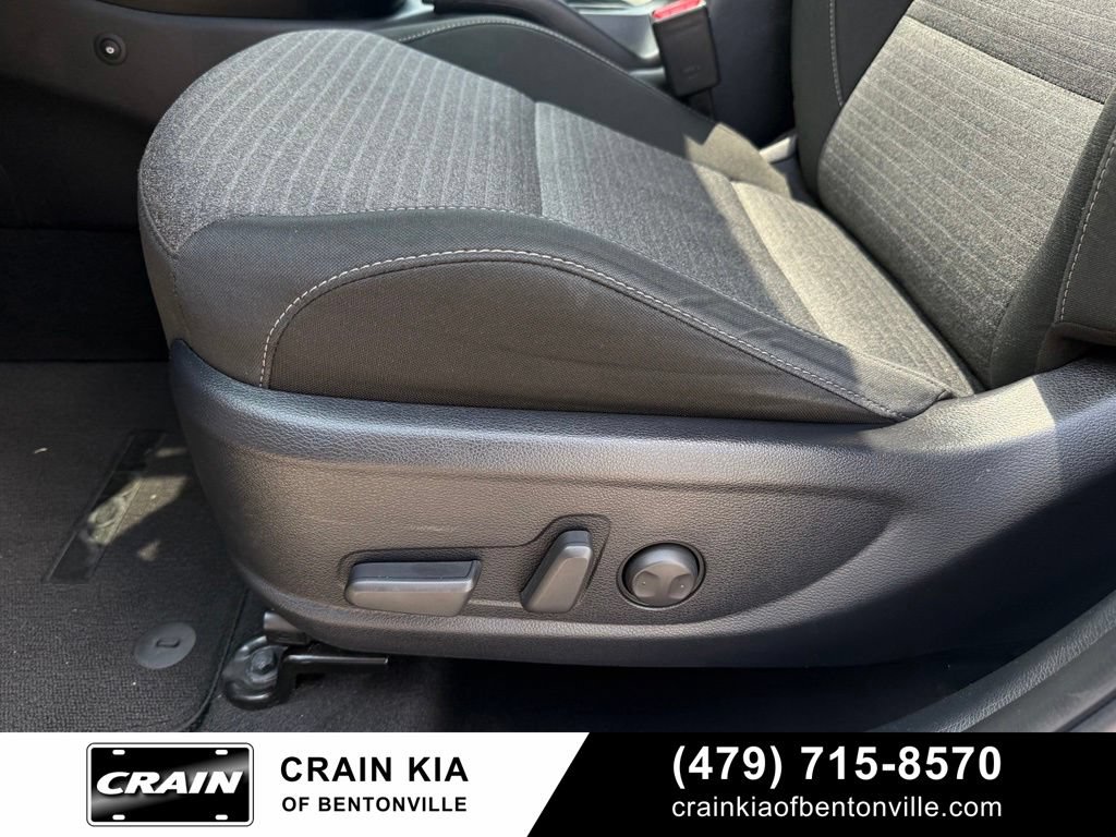 Certified 2023 Kia Soul EX FWD image 11
