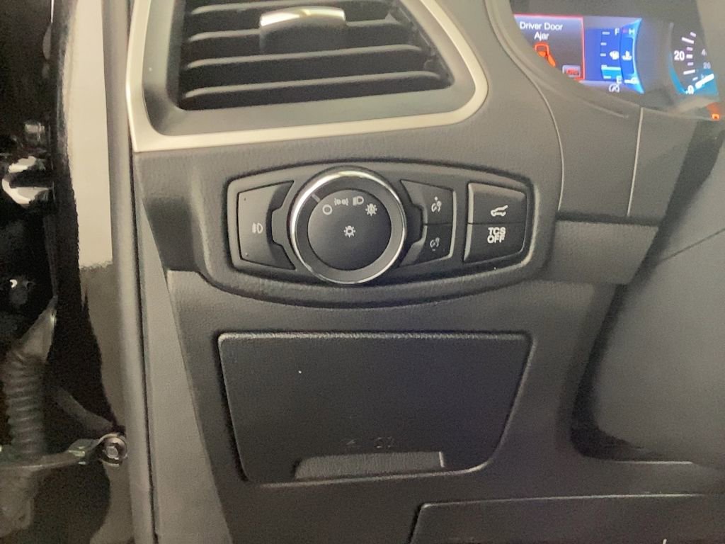 Used 2024 Ford Edge SEL w/ Convenience Package image 24