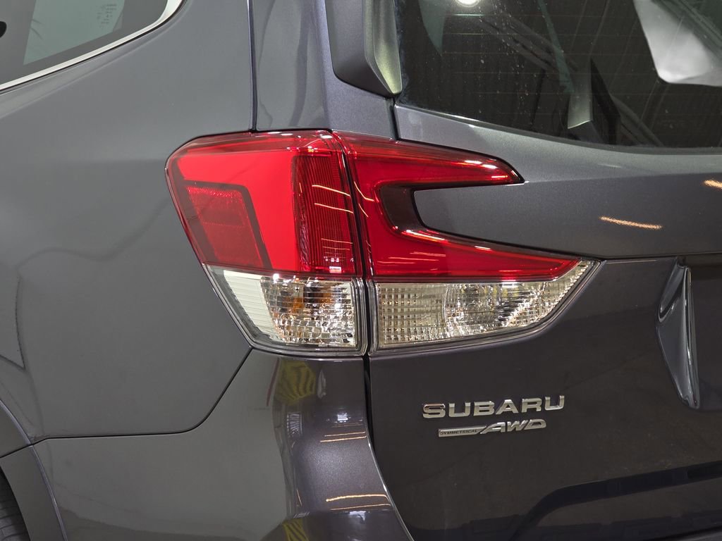 Used 2023 Subaru Forester Touring image 33