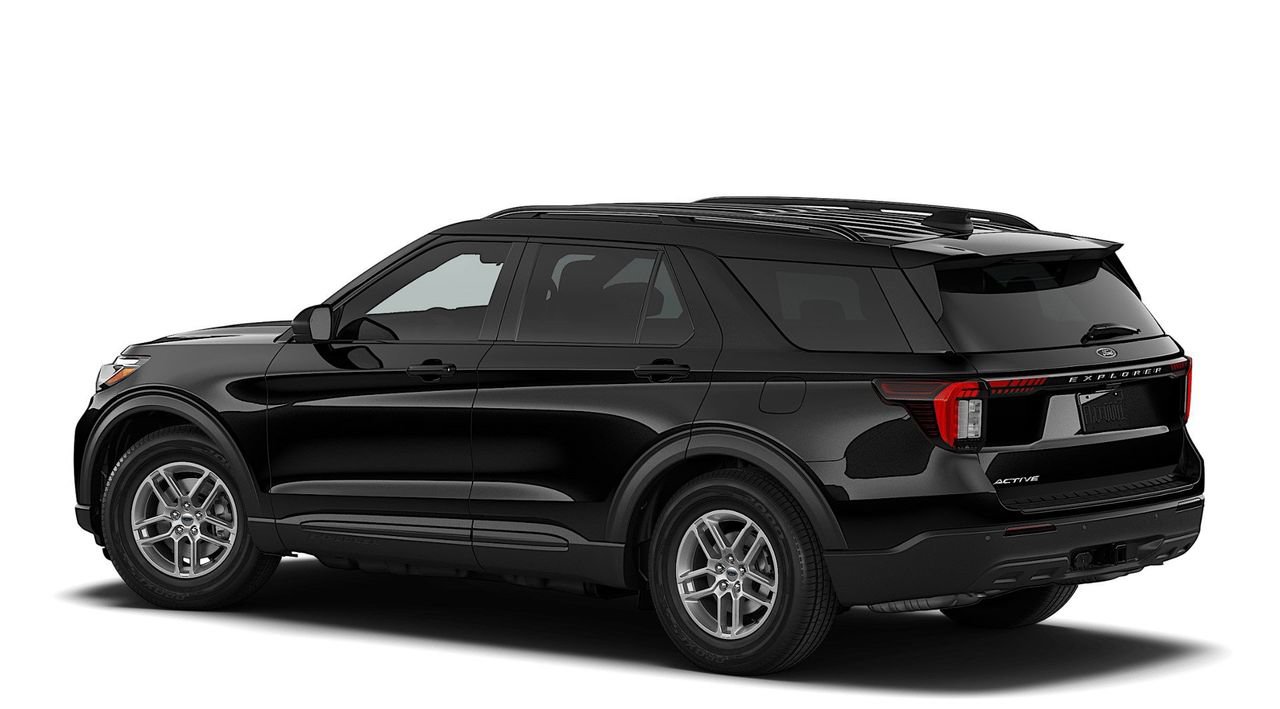 New 2026 Ford Explorer Active RWD image 2