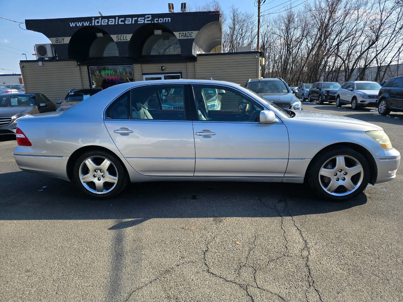 Used 2005 Lexus LS 430 image 2