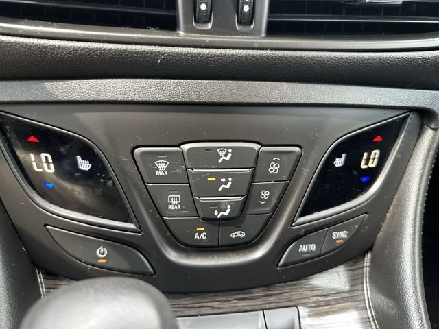 Used 2017 Buick Envision Premium AWD/4WD image 19