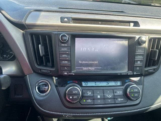 Used 2016 Toyota RAV4 Limited FWD image 7