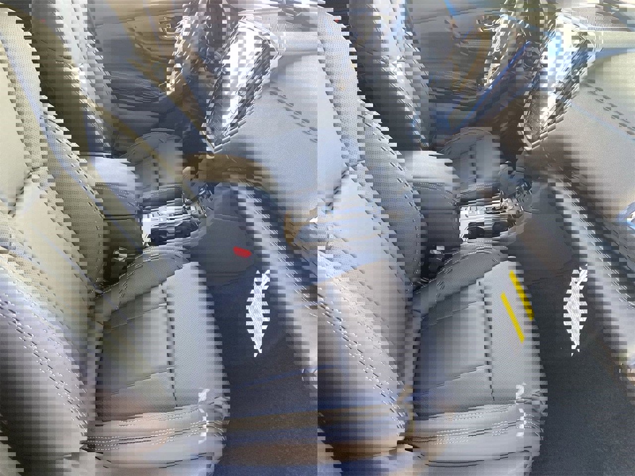 New 2025 Subaru Ascent Limited w/ Popular Package #2 image 8